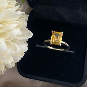 925 Sterling Silver Solitaire ring with genuine Citrine SZ 6